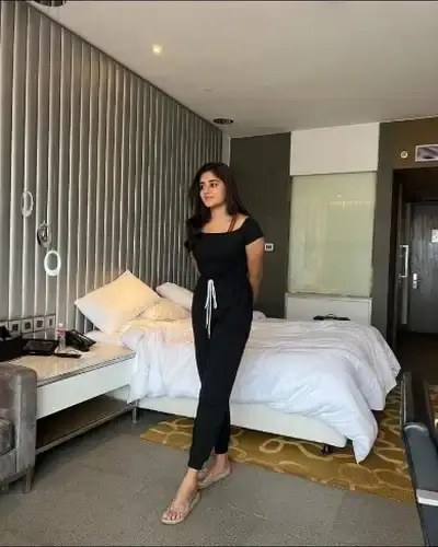 Kinwat Call Girl Service